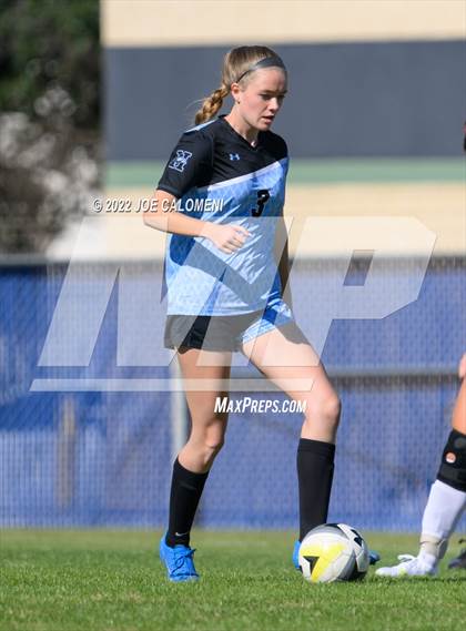 Thumbnail 2 in Lee Vs Harlan (NEISD Soccer Showcase) photogallery.