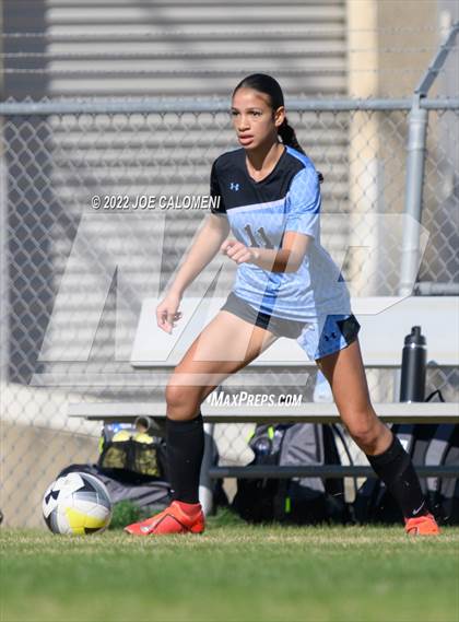 Thumbnail 1 in Lee Vs Harlan (NEISD Soccer Showcase) photogallery.