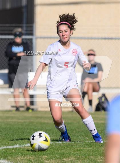 Thumbnail 3 in Lee Vs Harlan (NEISD Soccer Showcase) photogallery.