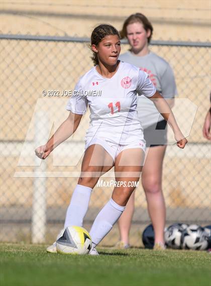 Thumbnail 3 in Lee Vs Harlan (NEISD Soccer Showcase) photogallery.