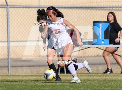 Thumbnail 3 in Lee Vs Harlan (NEISD Soccer Showcase) photogallery.