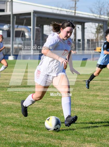 Thumbnail 2 in Lee Vs Harlan (NEISD Soccer Showcase) photogallery.