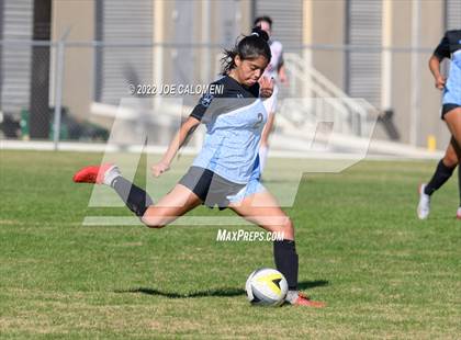 Thumbnail 2 in Lee Vs Harlan (NEISD Soccer Showcase) photogallery.