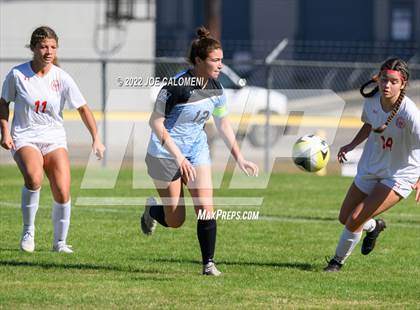 Thumbnail 2 in Lee Vs Harlan (NEISD Soccer Showcase) photogallery.
