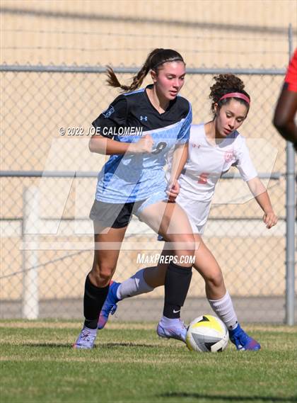 Thumbnail 2 in Lee Vs Harlan (NEISD Soccer Showcase) photogallery.