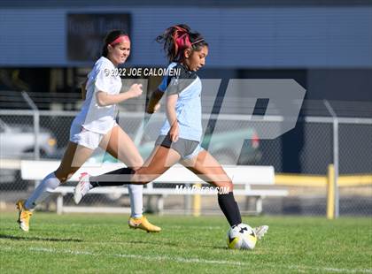 Thumbnail 2 in Lee Vs Harlan (NEISD Soccer Showcase) photogallery.