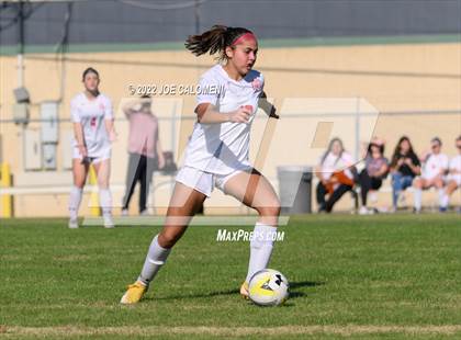 Thumbnail 1 in Lee Vs Harlan (NEISD Soccer Showcase) photogallery.