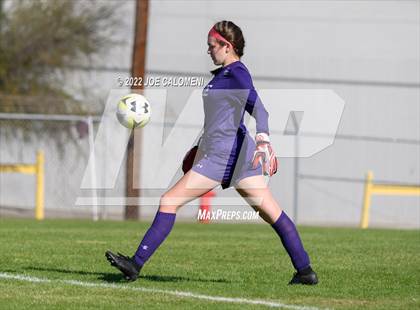 Thumbnail 2 in Lee Vs Harlan (NEISD Soccer Showcase) photogallery.
