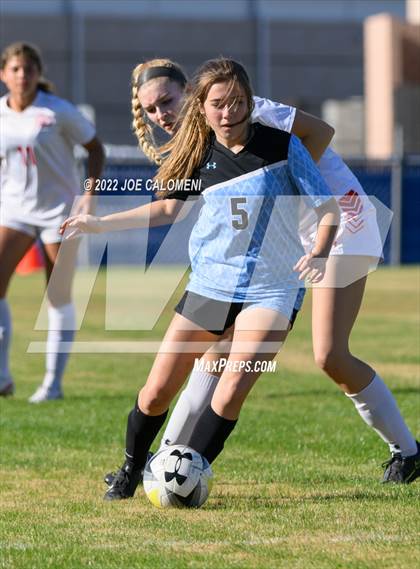 Thumbnail 2 in Lee Vs Harlan (NEISD Soccer Showcase) photogallery.
