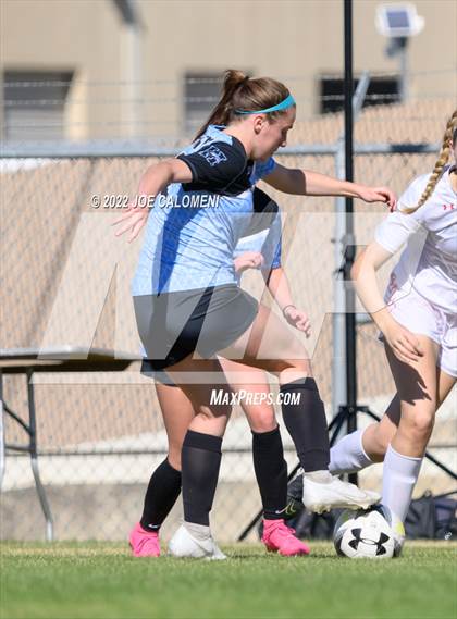 Thumbnail 3 in Lee Vs Harlan (NEISD Soccer Showcase) photogallery.