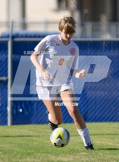 Thumbnail 1 in Lee Vs Harlan (NEISD Soccer Showcase) photogallery.