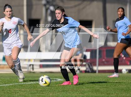 Thumbnail 1 in Lee Vs Harlan (NEISD Soccer Showcase) photogallery.