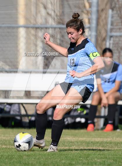 Thumbnail 2 in Lee Vs Harlan (NEISD Soccer Showcase) photogallery.