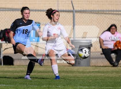 Thumbnail 3 in Lee Vs Harlan (NEISD Soccer Showcase) photogallery.