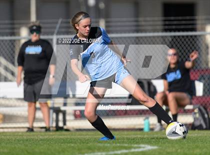Thumbnail 1 in Lee Vs Harlan (NEISD Soccer Showcase) photogallery.