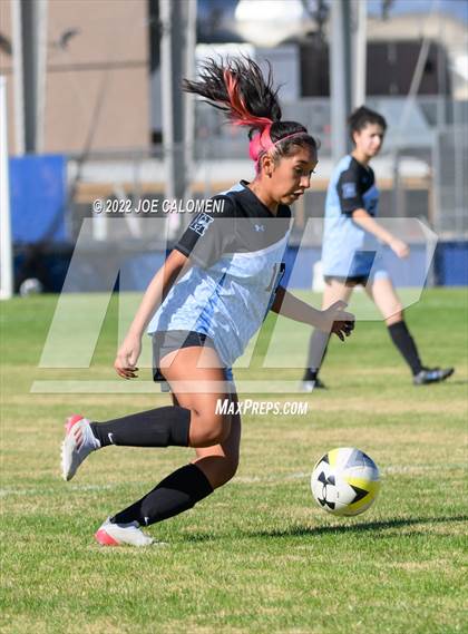 Thumbnail 3 in Lee Vs Harlan (NEISD Soccer Showcase) photogallery.