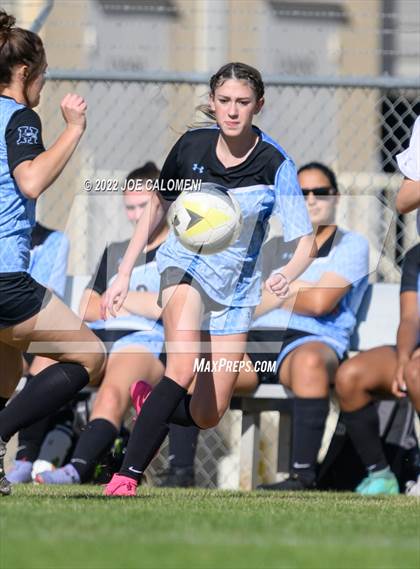 Thumbnail 3 in Lee Vs Harlan (NEISD Soccer Showcase) photogallery.
