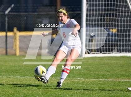 Thumbnail 3 in Lee Vs Harlan (NEISD Soccer Showcase) photogallery.
