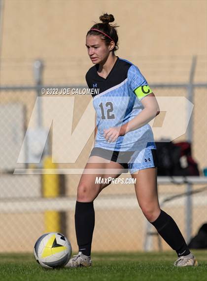 Thumbnail 1 in Lee Vs Harlan (NEISD Soccer Showcase) photogallery.