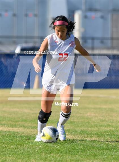 Thumbnail 1 in Lee Vs Harlan (NEISD Soccer Showcase) photogallery.