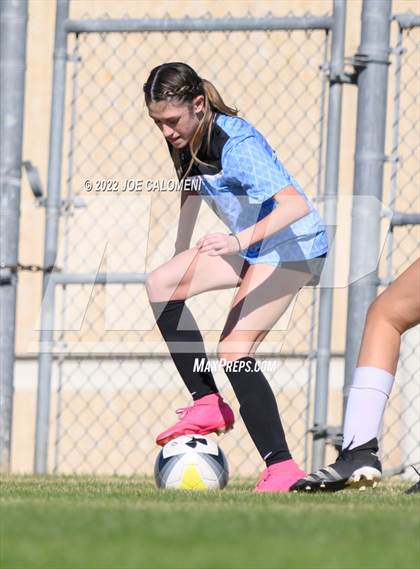 Thumbnail 2 in Lee Vs Harlan (NEISD Soccer Showcase) photogallery.