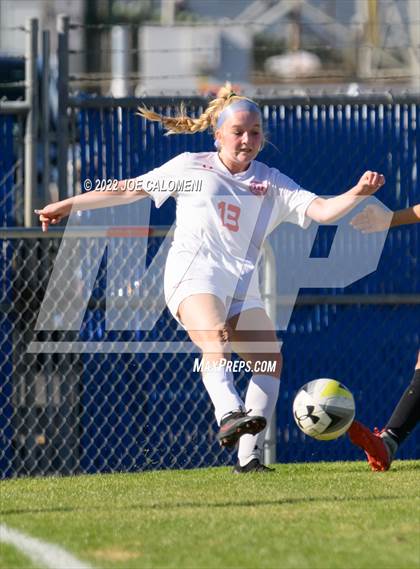 Thumbnail 1 in Lee Vs Harlan (NEISD Soccer Showcase) photogallery.