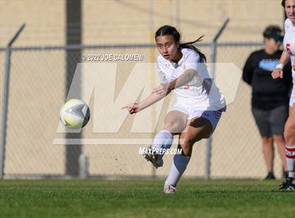 Thumbnail 1 in Lee Vs Harlan (NEISD Soccer Showcase) photogallery.
