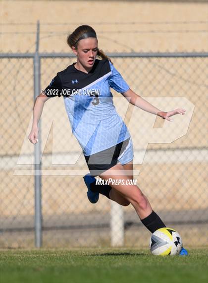 Thumbnail 2 in Lee Vs Harlan (NEISD Soccer Showcase) photogallery.