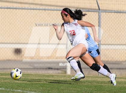 Thumbnail 1 in Lee Vs Harlan (NEISD Soccer Showcase) photogallery.