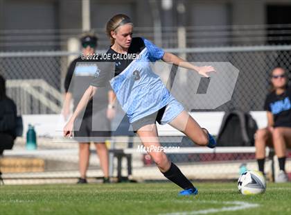 Thumbnail 2 in Lee Vs Harlan (NEISD Soccer Showcase) photogallery.