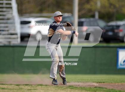 Thumbnail 1 in Althoff Catholic @ Carbondale photogallery.