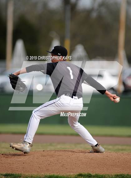Thumbnail 3 in Althoff Catholic @ Carbondale photogallery.