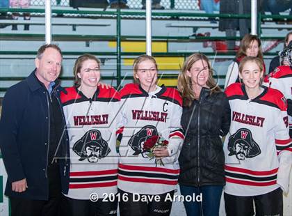 Thumbnail 1 in Needham @ Wellesley photogallery.