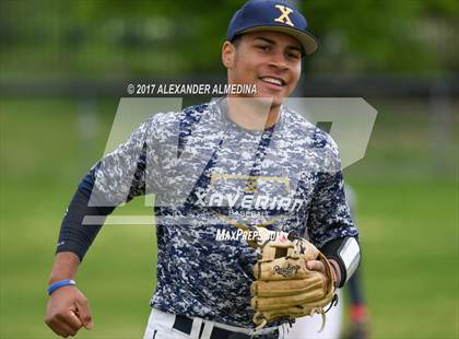 Thumbnail 3 in Fort Hamilton vs Xaverian photogallery.