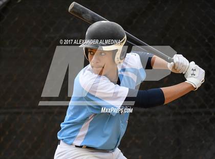 Thumbnail 2 in Fort Hamilton vs Xaverian photogallery.