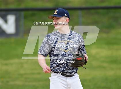 Thumbnail 1 in Fort Hamilton vs Xaverian photogallery.