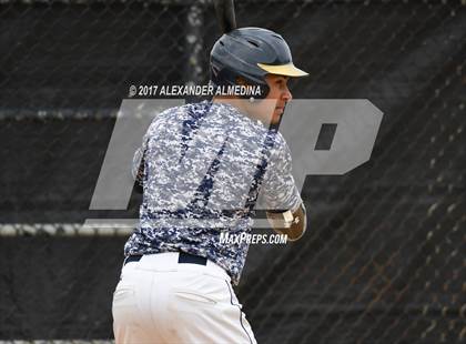 Thumbnail 3 in Fort Hamilton vs Xaverian photogallery.