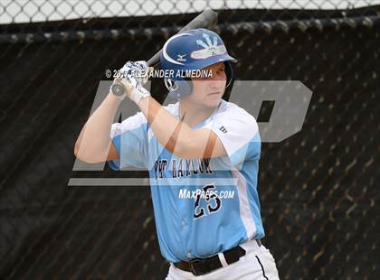 Thumbnail 3 in Fort Hamilton vs Xaverian photogallery.