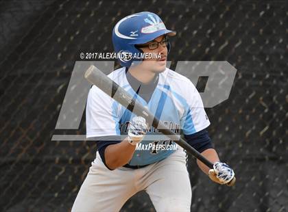 Thumbnail 2 in Fort Hamilton vs Xaverian photogallery.