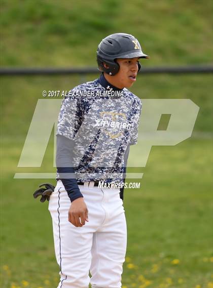 Thumbnail 3 in Fort Hamilton vs Xaverian photogallery.