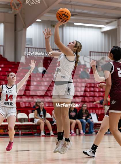 Thumbnail 3 in Flippin vs Alpena (Arvest Tournament) photogallery.