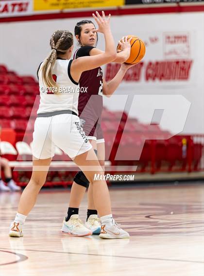 Thumbnail 1 in Flippin vs Alpena (Arvest Tournament) photogallery.
