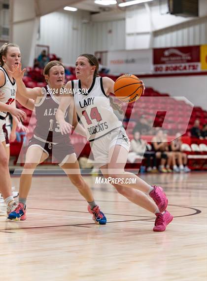 Thumbnail 3 in Flippin vs Alpena (Arvest Tournament) photogallery.