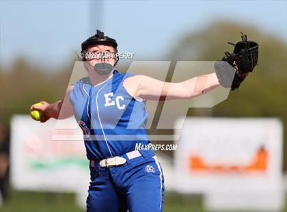 Thumbnail 3 in Lincoln @ Neshannock photogallery.