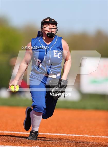 Thumbnail 3 in Lincoln @ Neshannock photogallery.