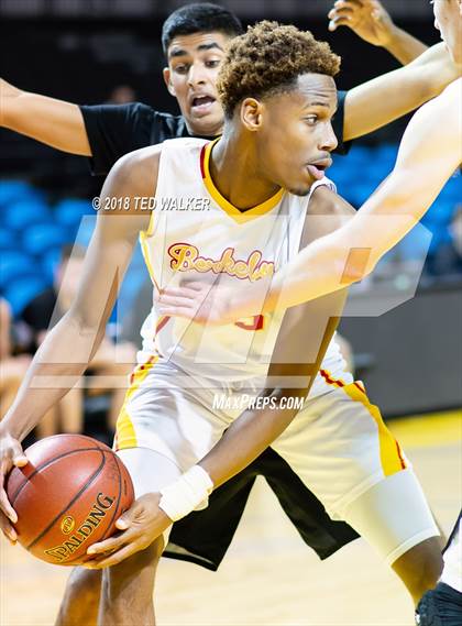 Thumbnail 3 in Mountain View vs. Berkeley (Aptos / S.C. Warriors NorCal Invitational) photogallery.