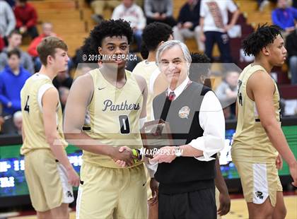 Thumbnail 2 in Paul VI vs. Shadow Mountain (Spalding Hoophall Classic) photogallery.
