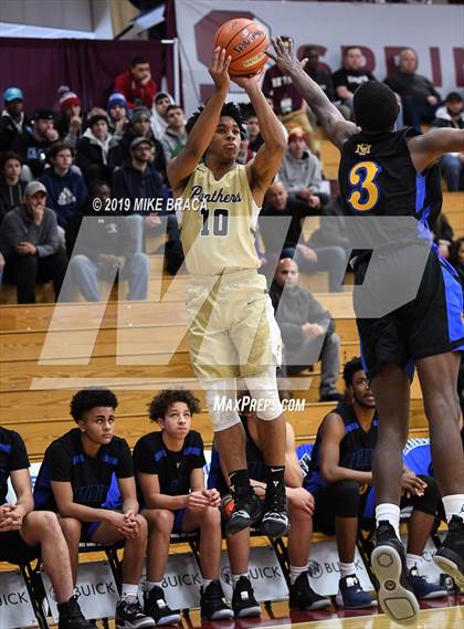 Thumbnail 2 in Paul VI vs. Shadow Mountain (Spalding Hoophall Classic) photogallery.