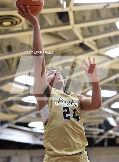 Thumbnail 2 in Paul VI vs. Shadow Mountain (Spalding Hoophall Classic) photogallery.