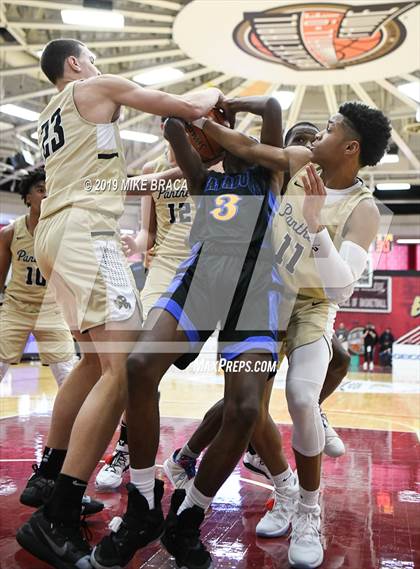 Thumbnail 3 in Paul VI vs. Shadow Mountain (Spalding Hoophall Classic) photogallery.